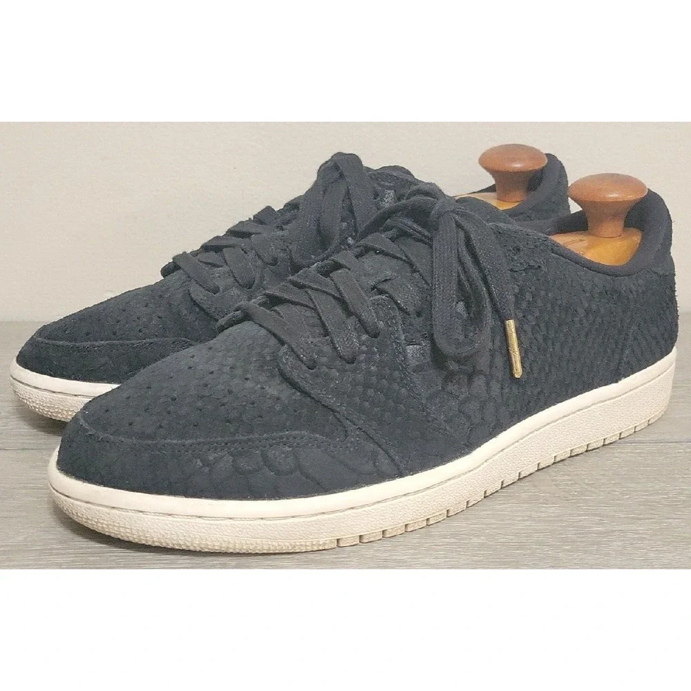 Nike Womens Air Jordan 1 Retro Black Python Lace Up AJ6004-010 Sz 10.5 Low Shoes